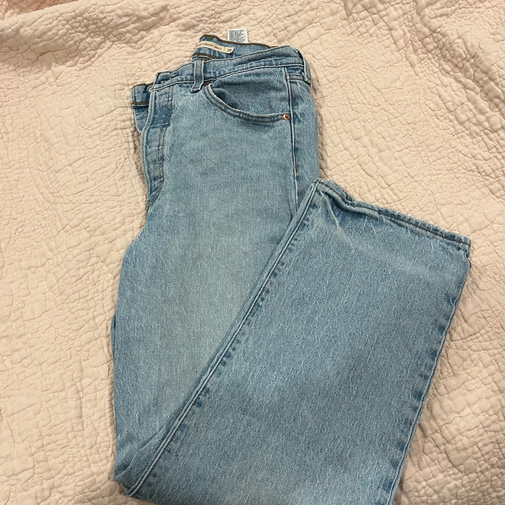 Levi’s Ribcage Ankle Straight 29” Inseam